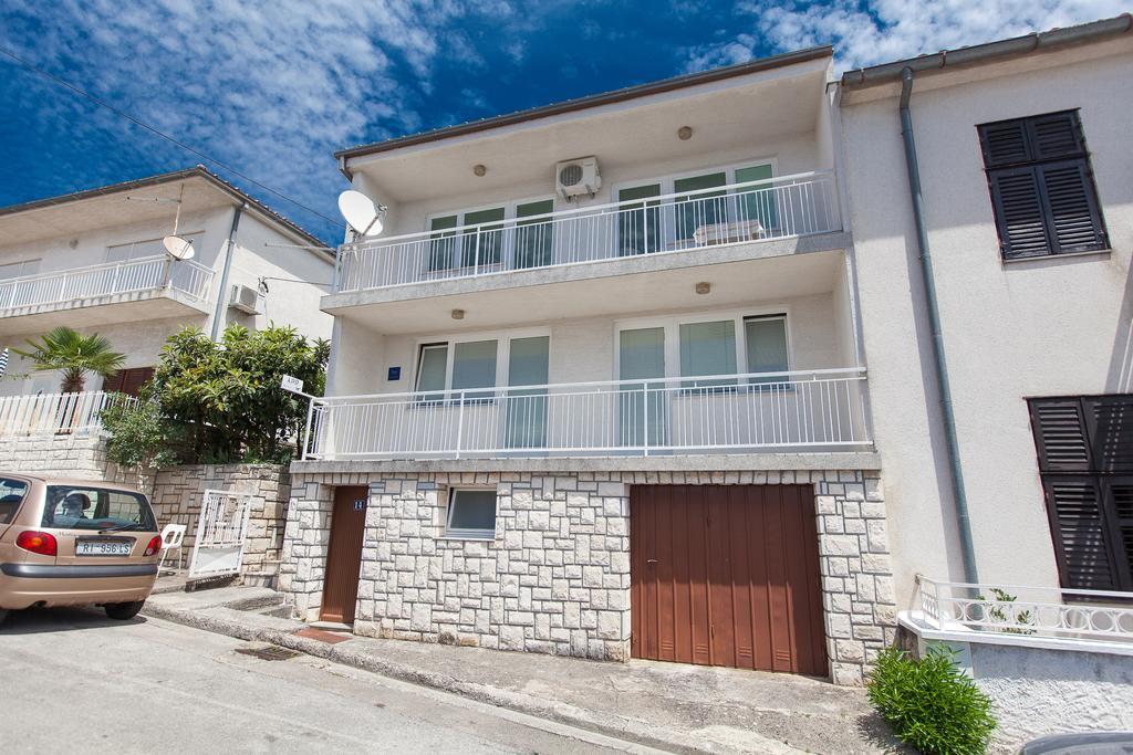 Apartment Anne Цриквеница Экстерьер фото