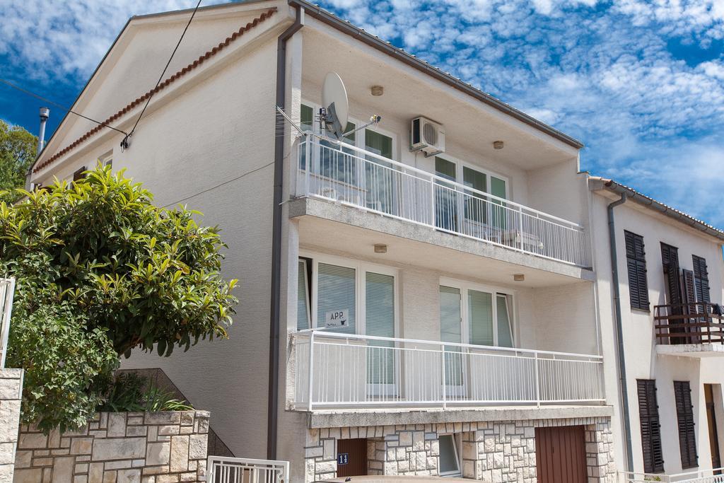 Apartment Anne Цриквеница Экстерьер фото